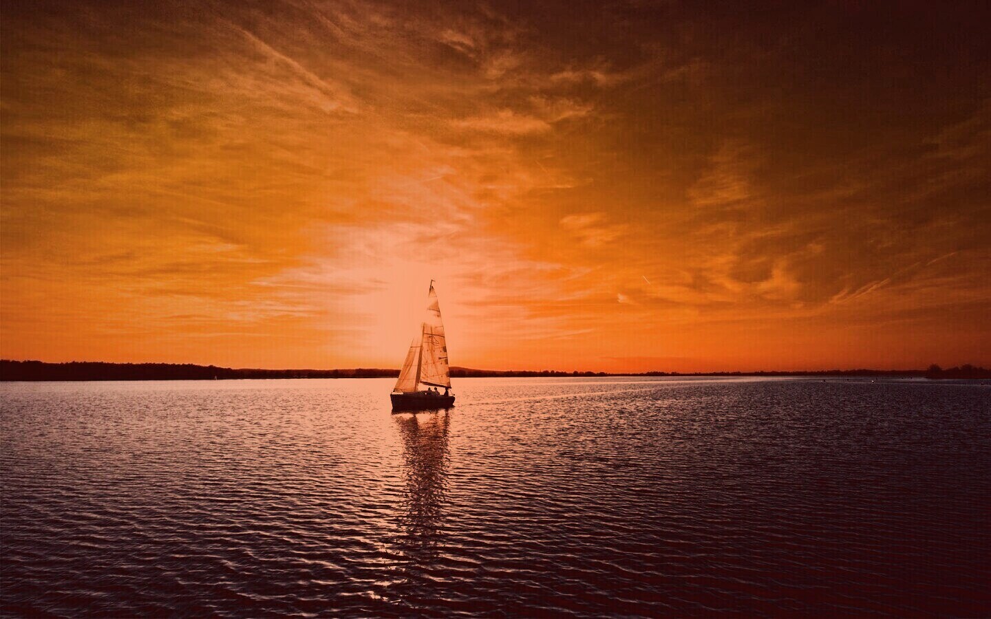Яхта на закате обои