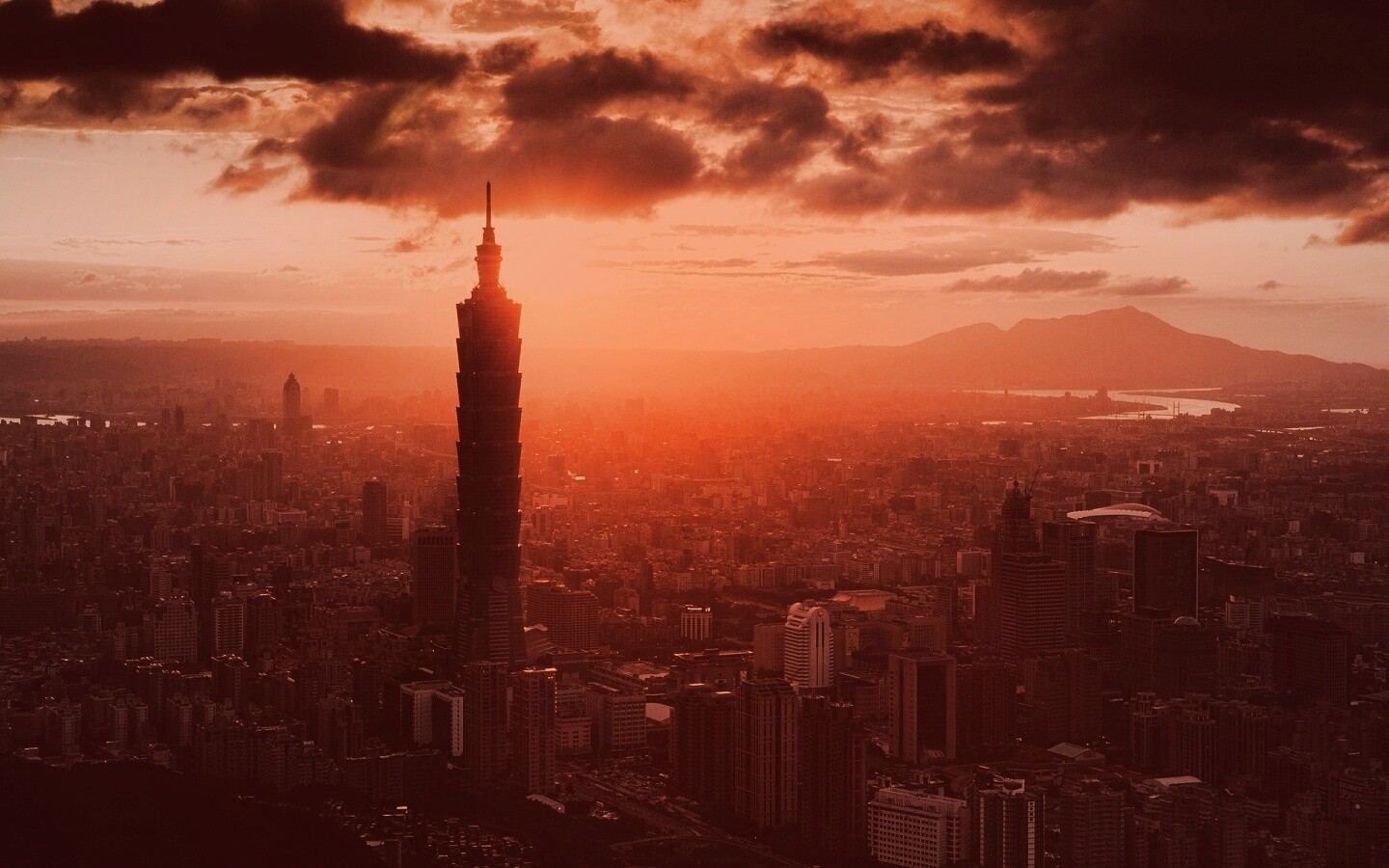 Башня на закате обои