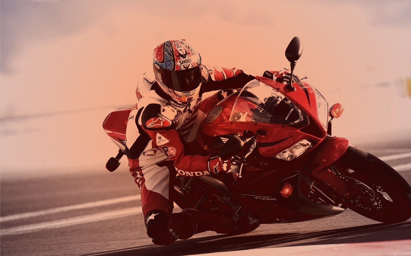 Мотоциклист на Хонде обои