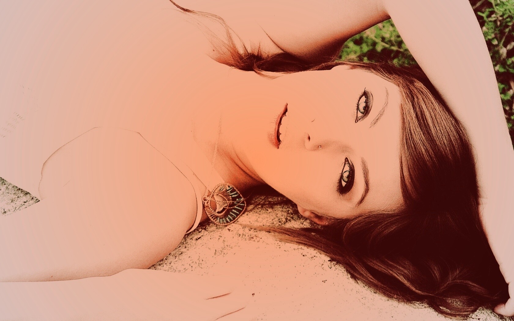 Глаза цвета моря обои