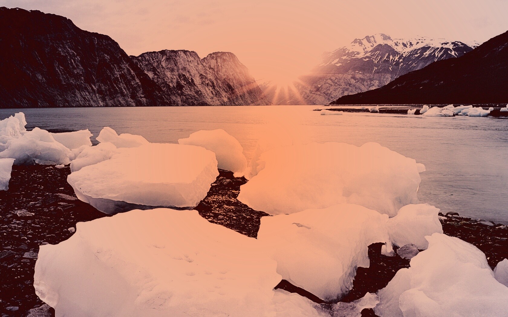 Зимнее горное озеро обои