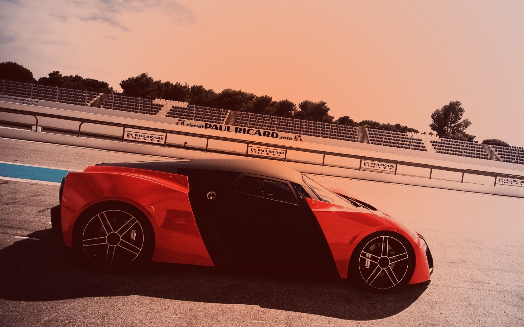 Marussia на треке обои