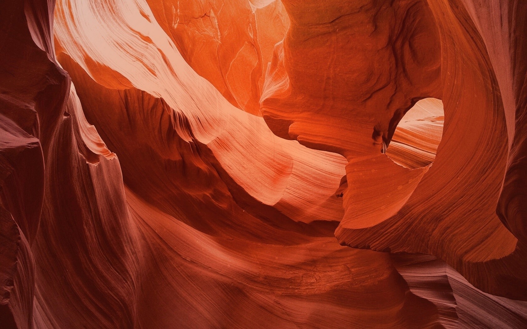 Оранжевая пещера обои