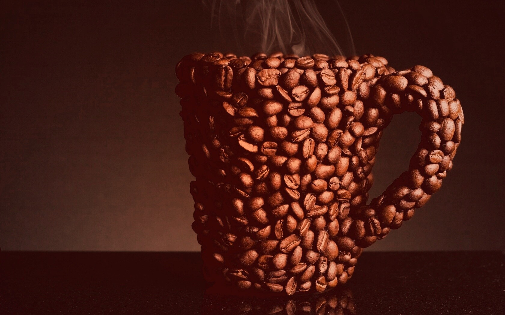 Кружка из кофейных зерен обои