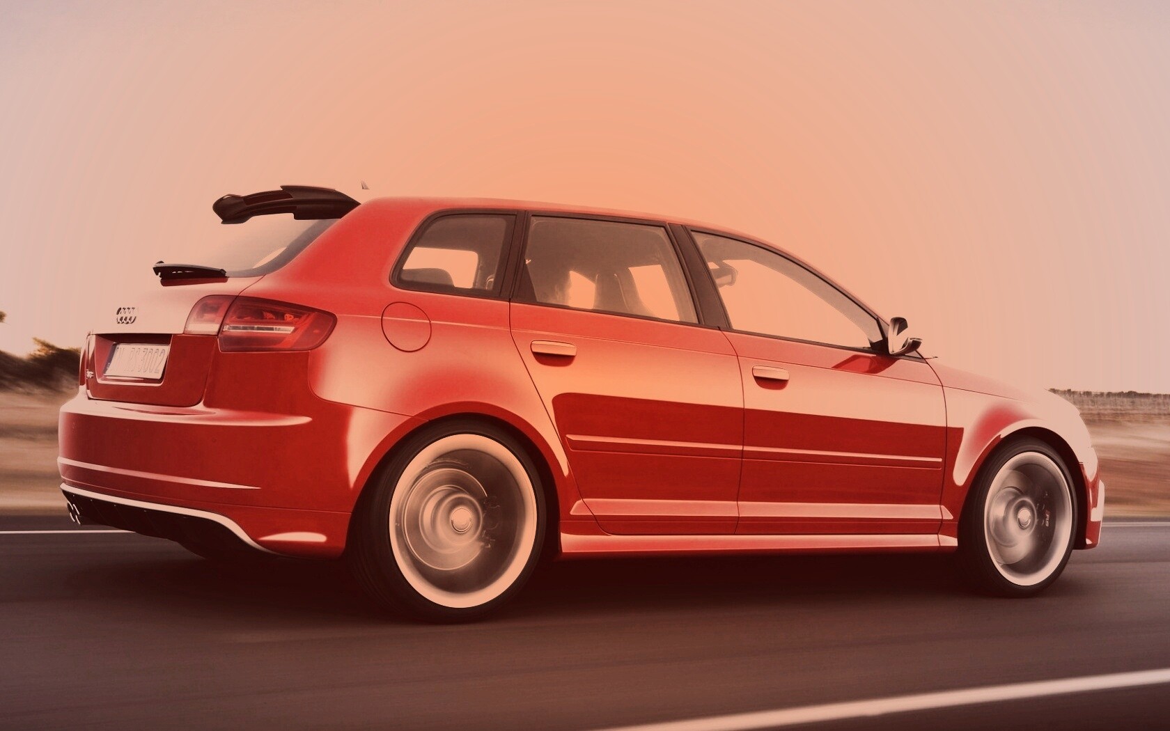 Фотосессия Audi RS3 во время движения обои