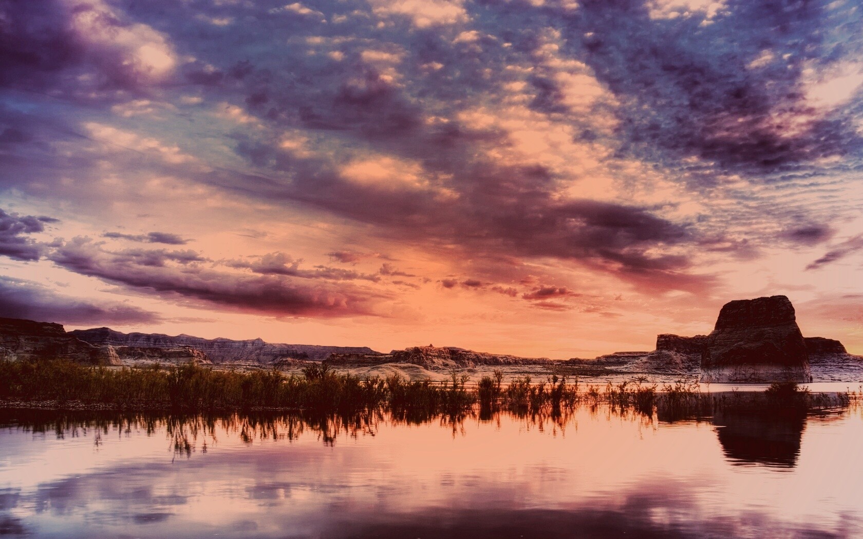 Горное озеро обои