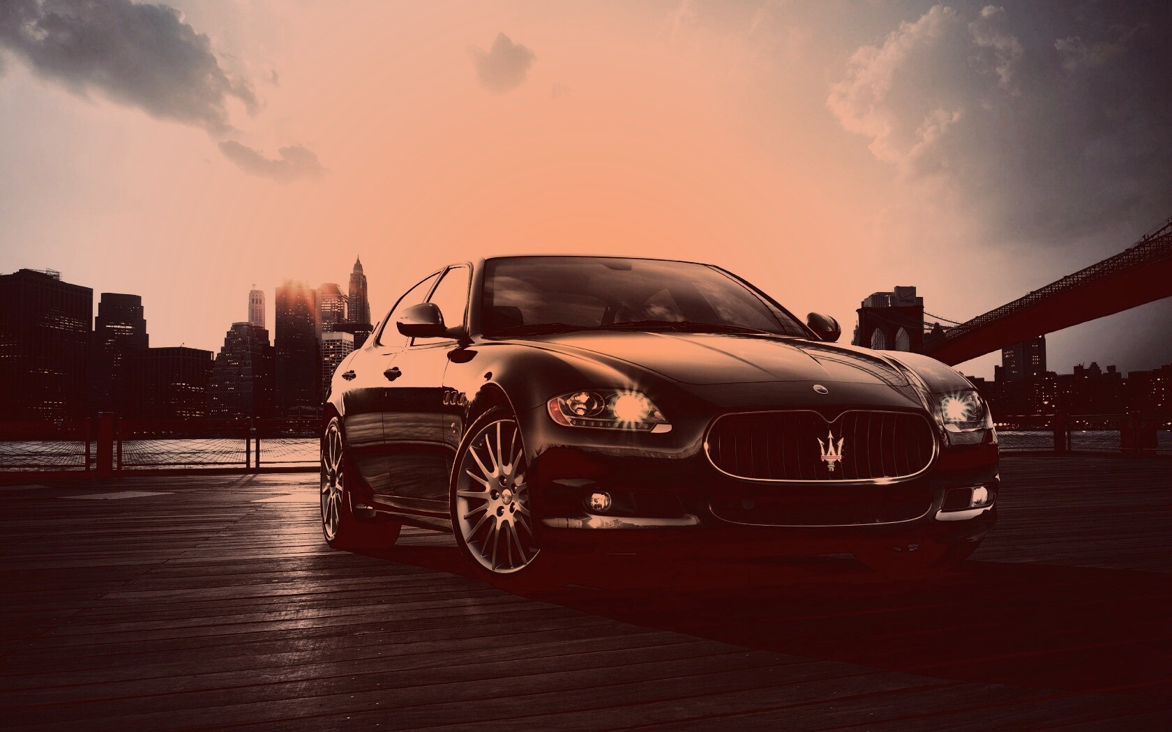 Черная мазерати на пирсе обои