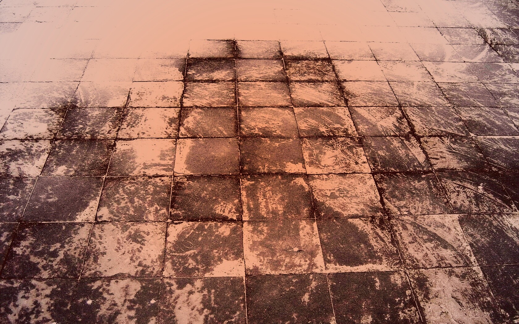 Дорога из серой плитки обои