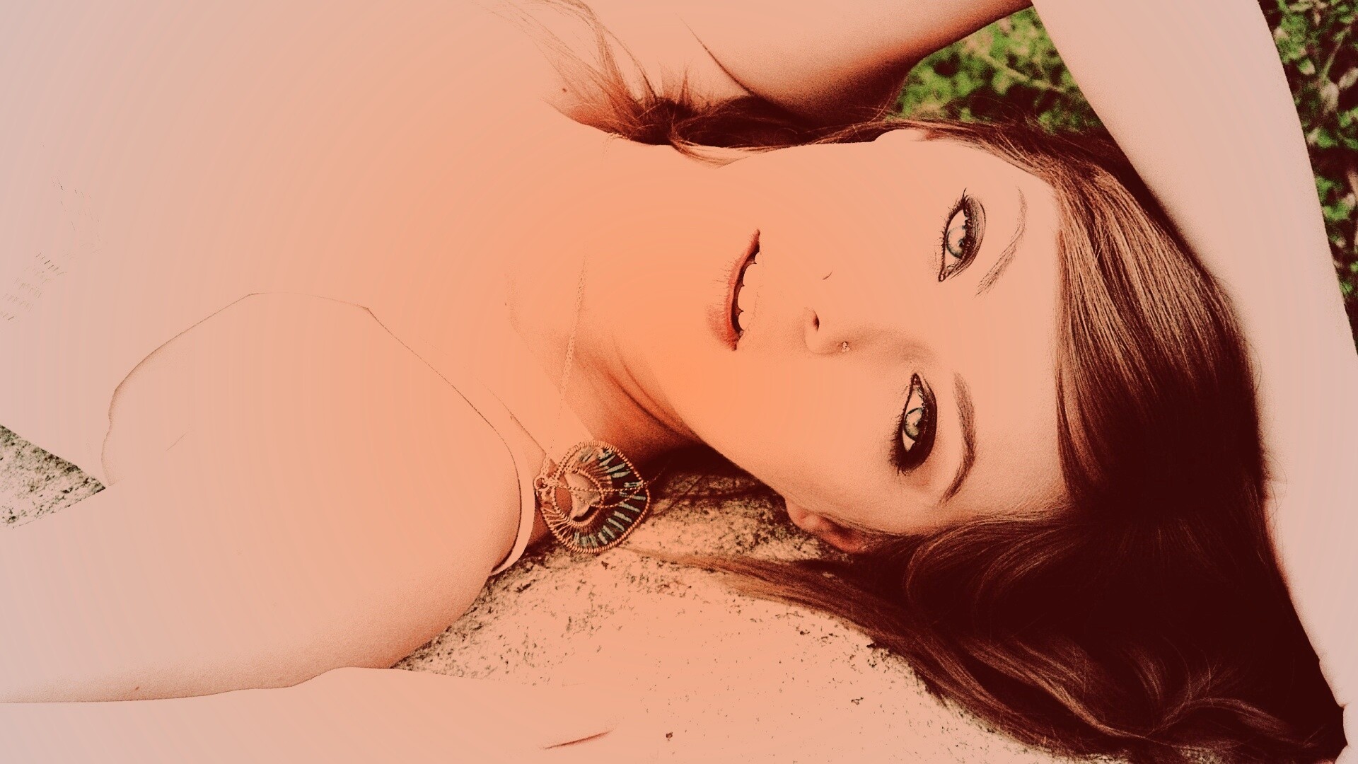 Глаза цвета моря обои