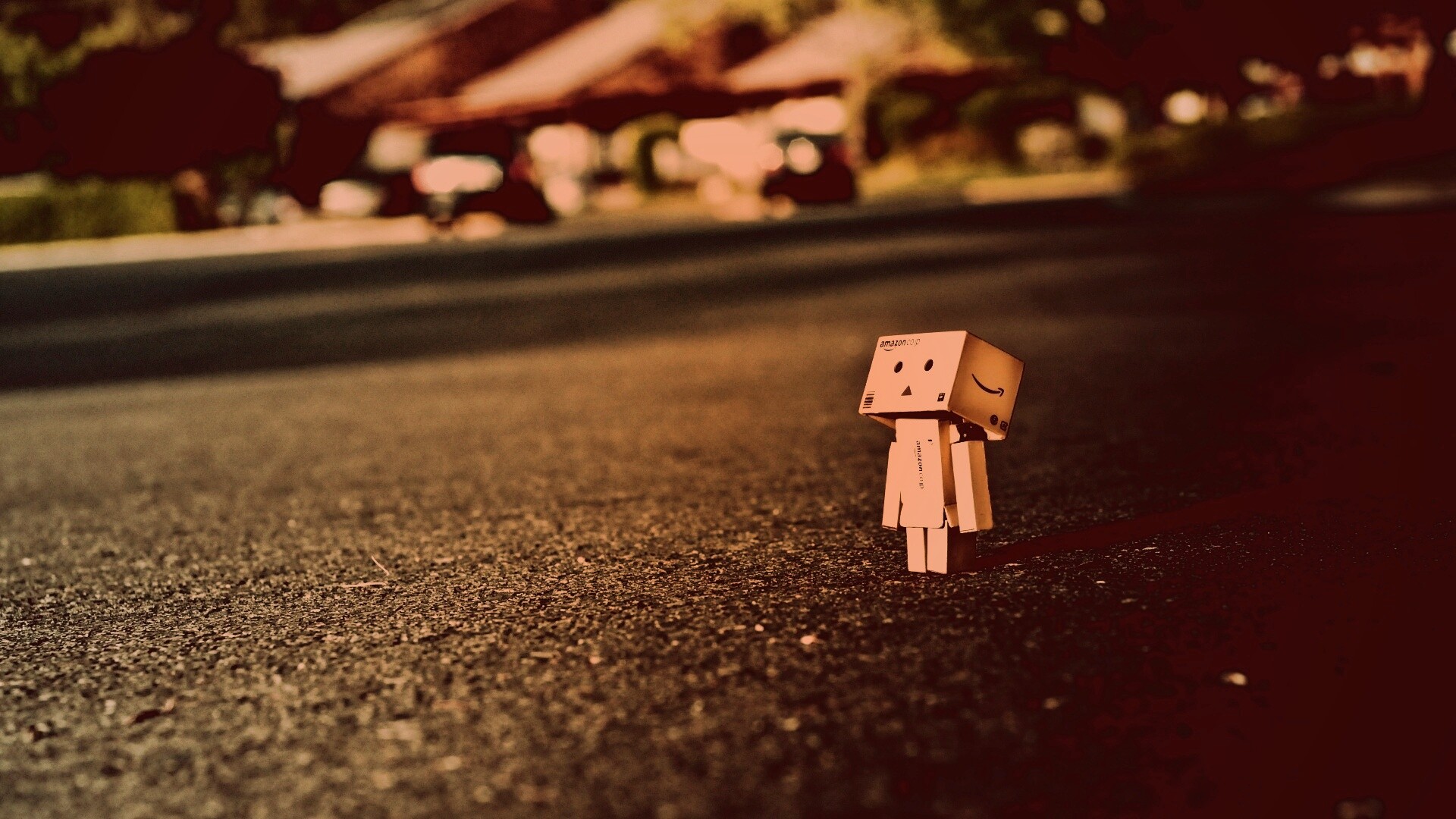 Данбо смотрит вверх обои