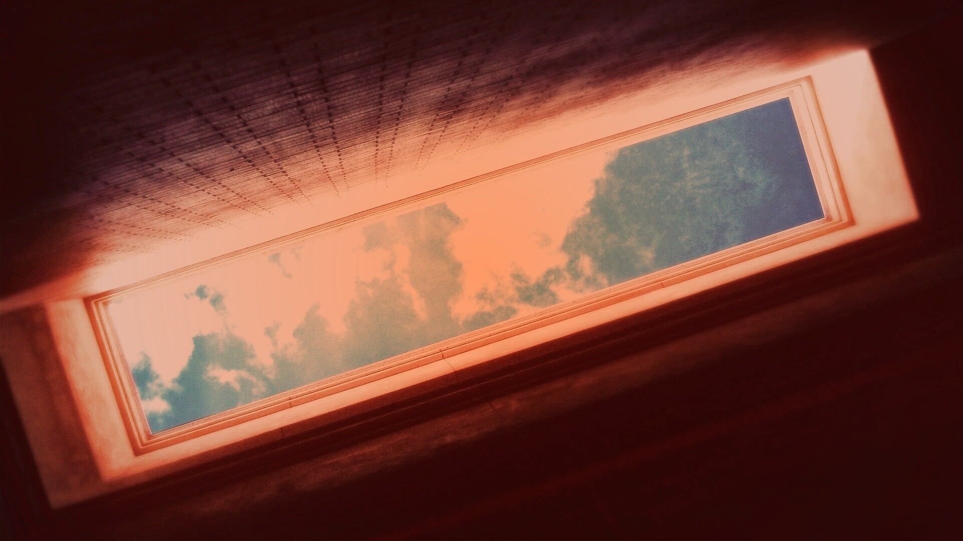 Прямоугольный каменный колодец обои