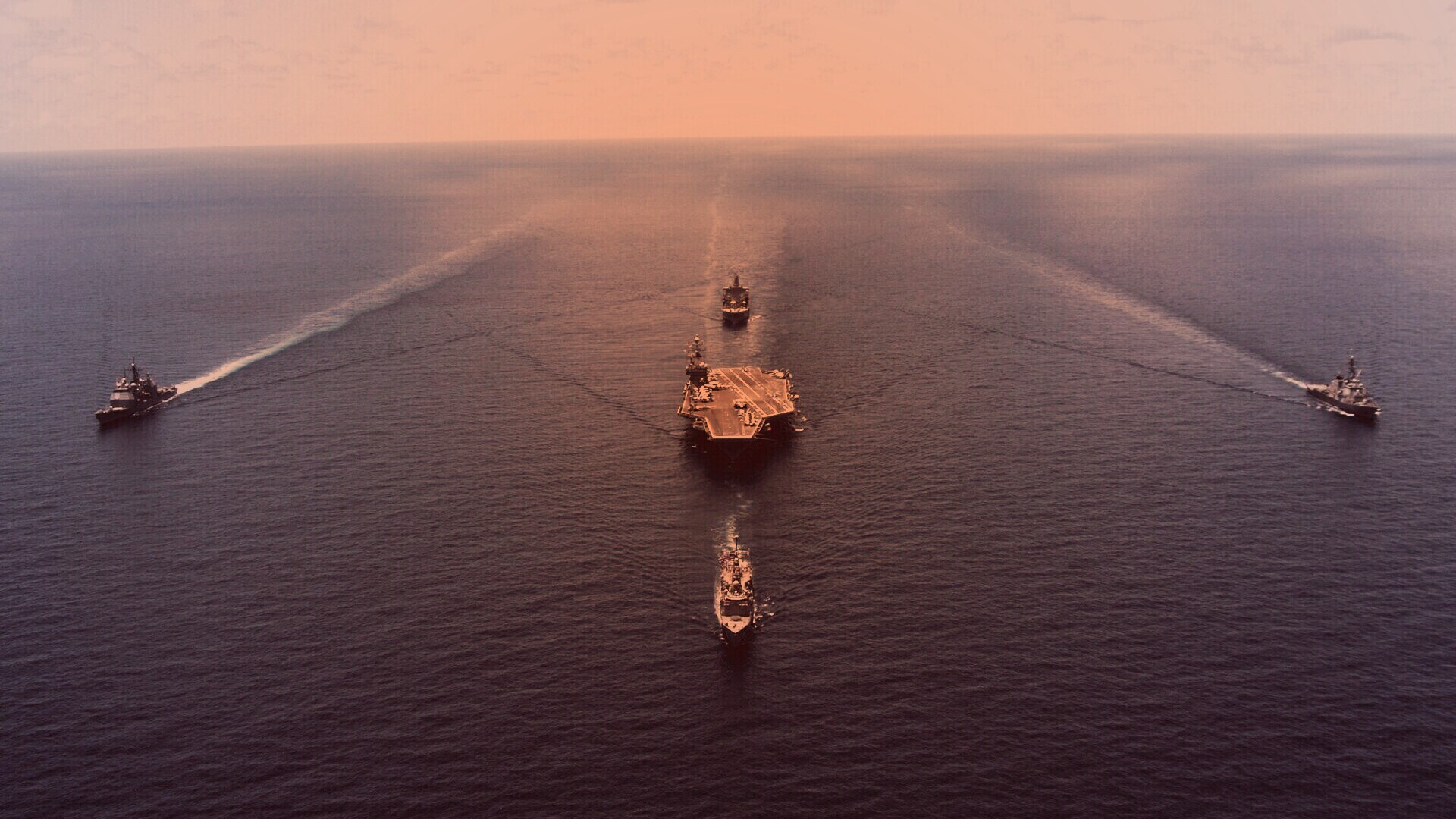 Авианосец с эскортом обои