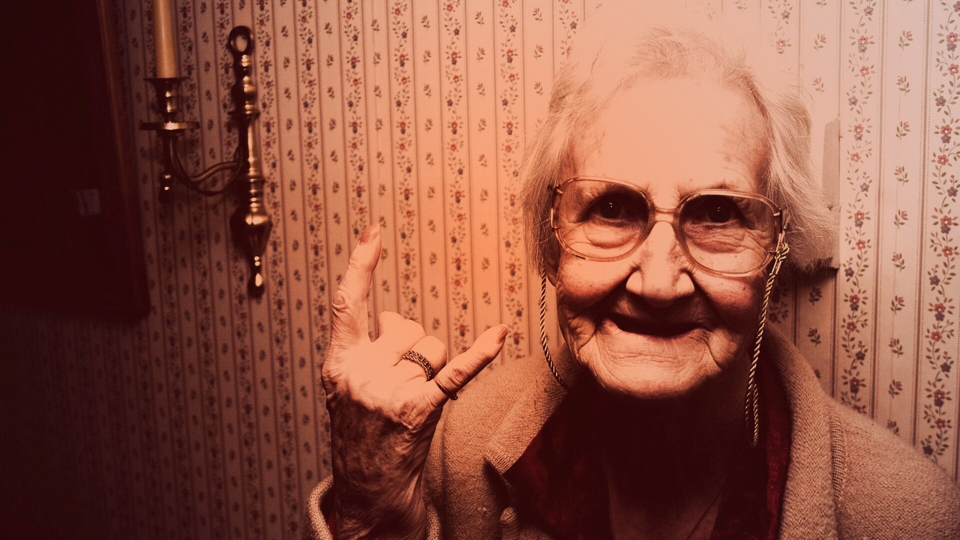 Чумовая бабуся обои