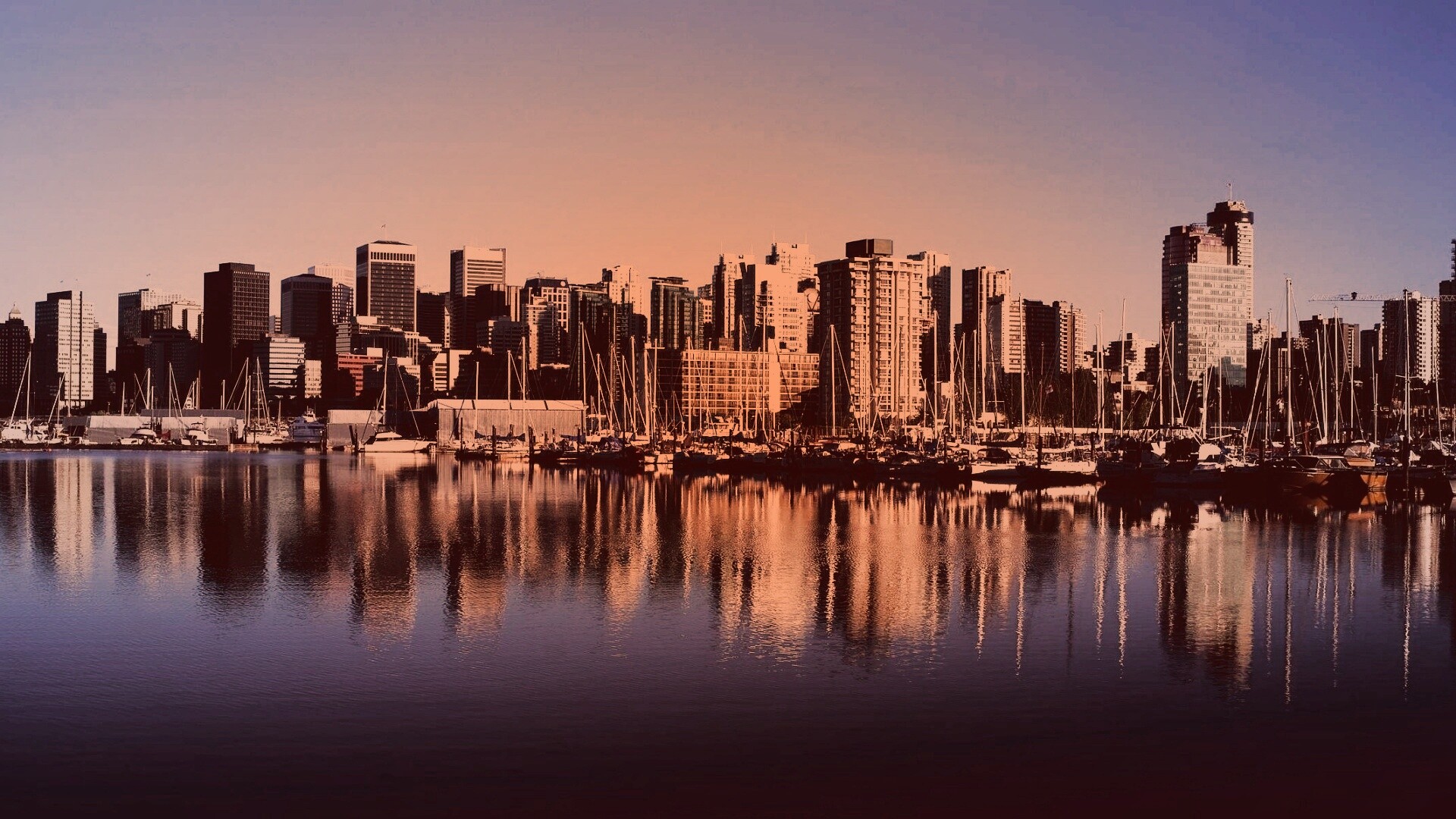 Город у воды обои