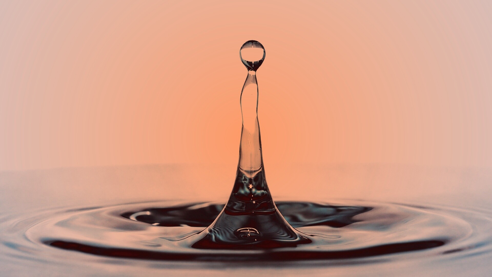 Падение капли обои