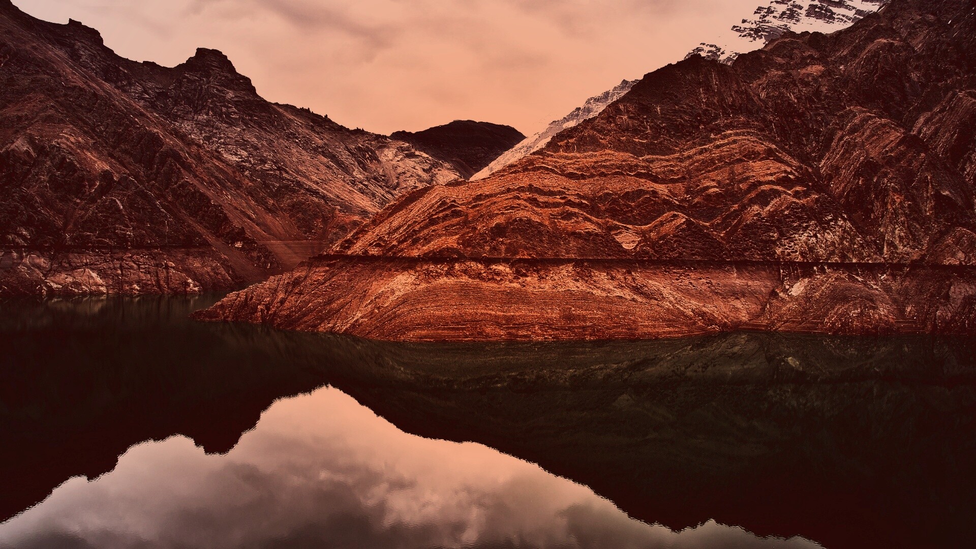 Горное озеро обои