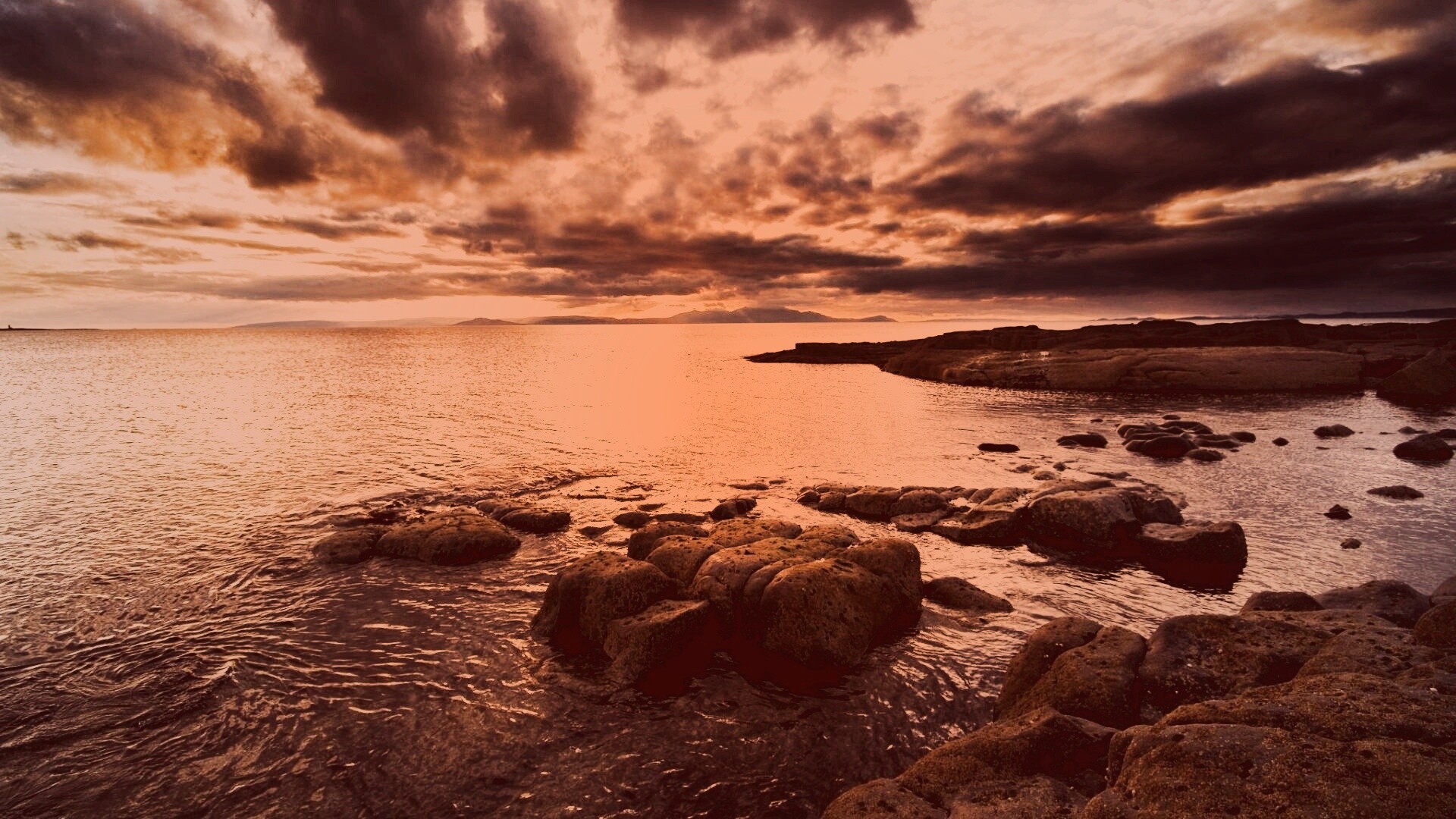 Красивый вид на вечернее море обои