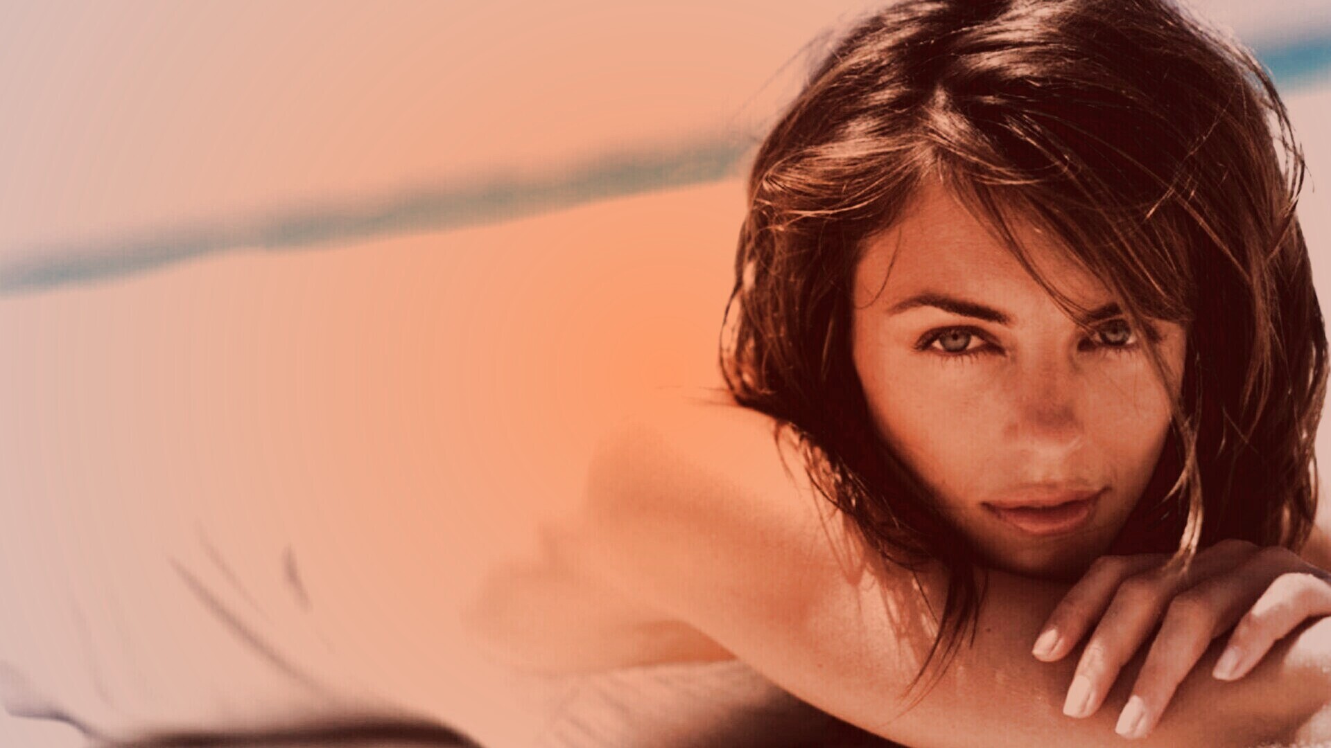 Элизабет Хёрли обои