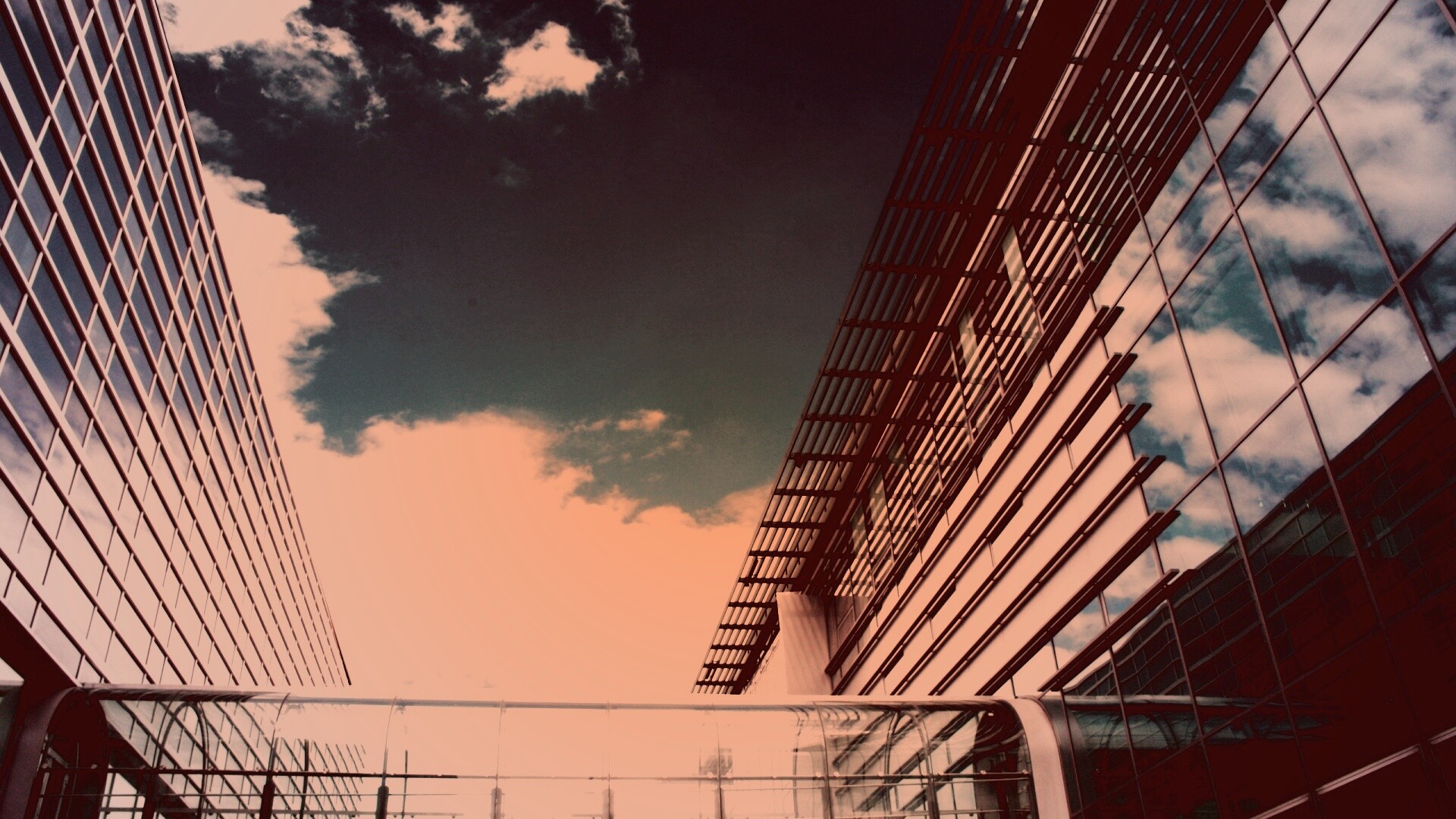 Стекло и металл обои