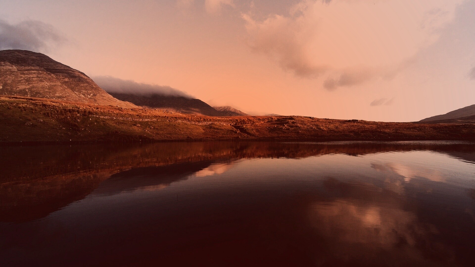 Зеркальное озеро обои