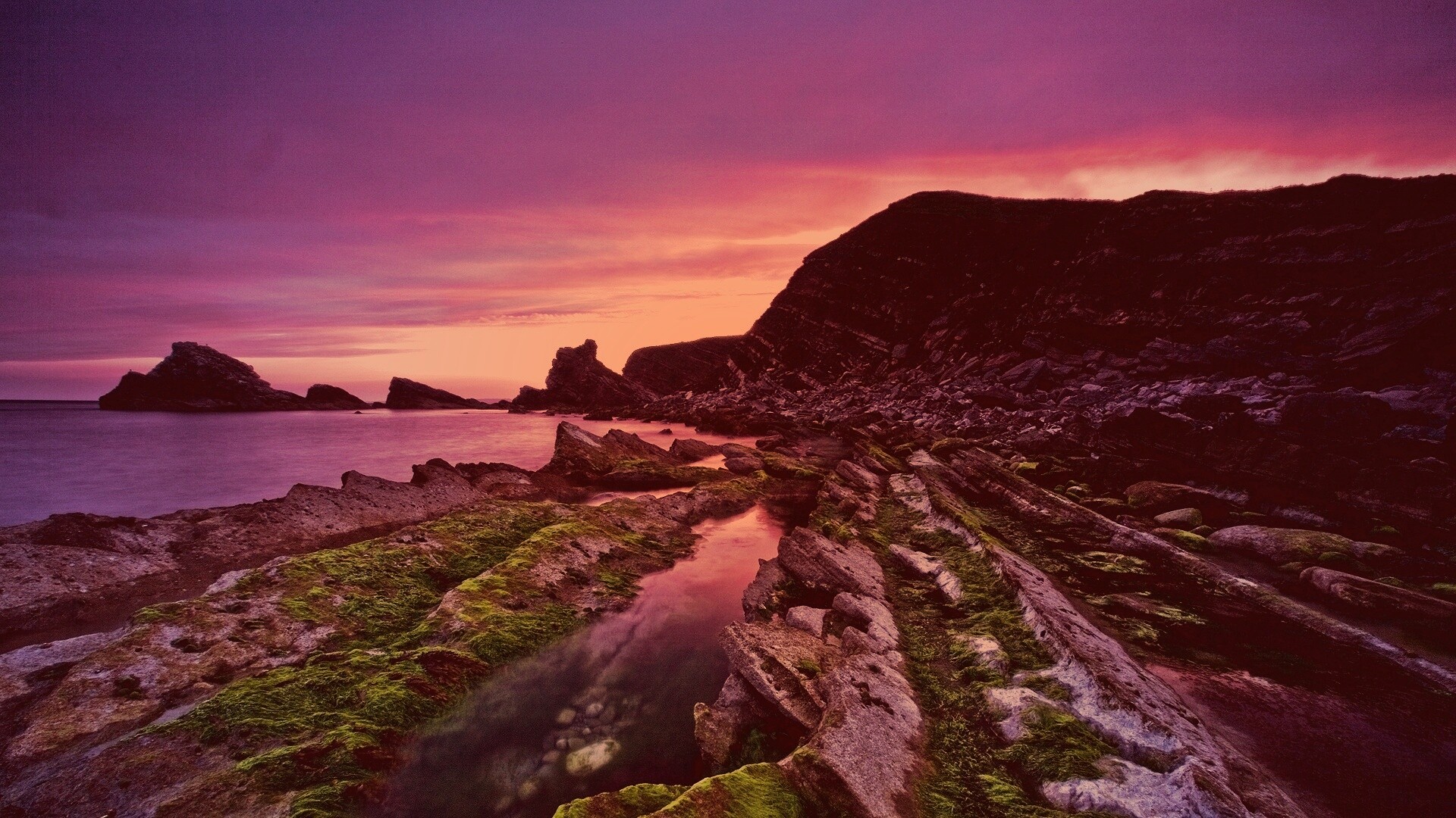 Скалистый берег обои