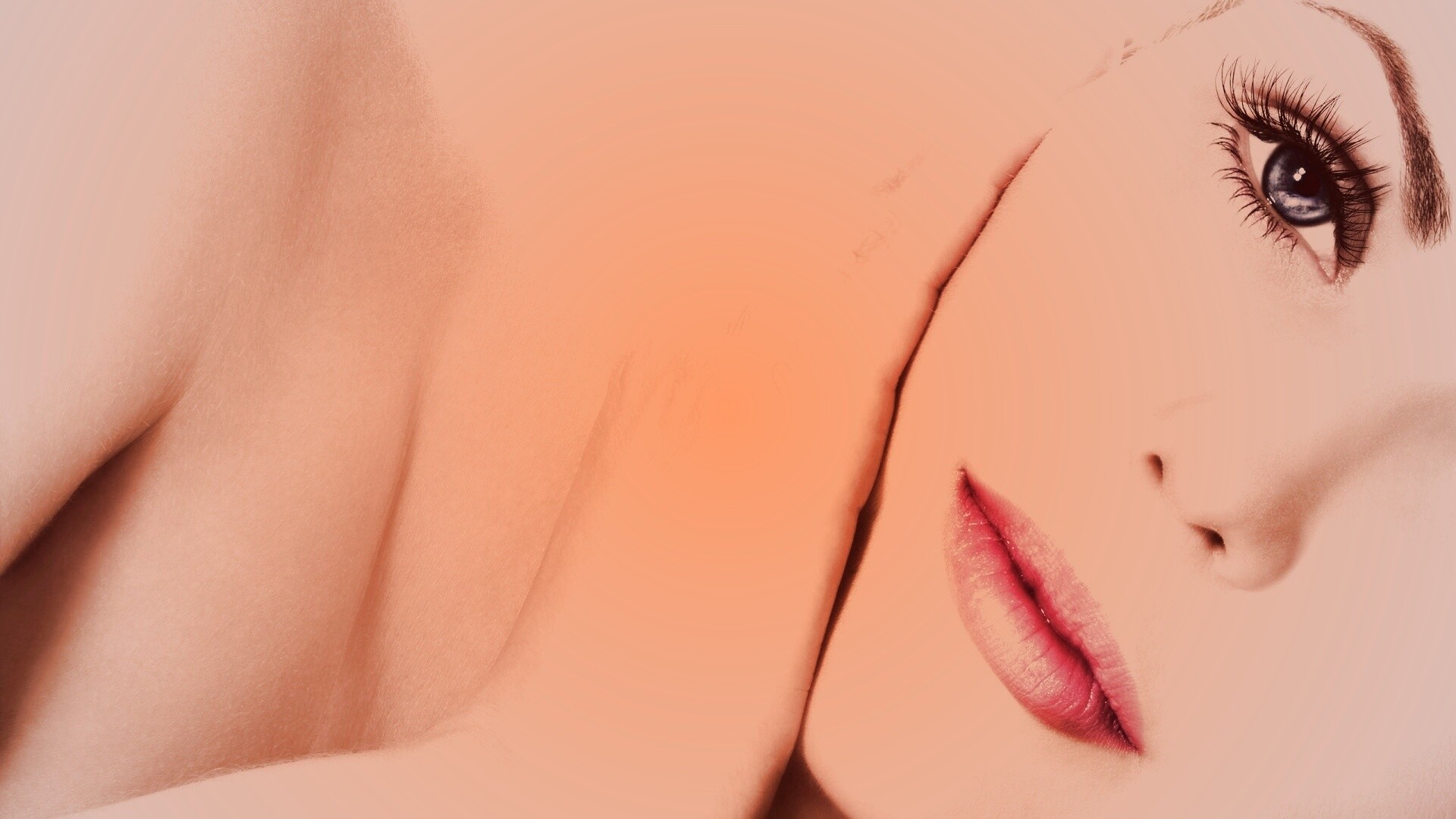 Взгляд из под ресниц обои