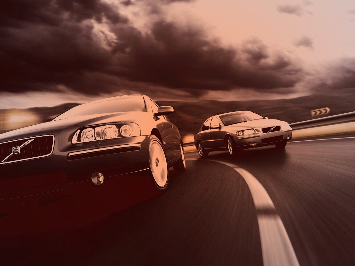 Два седана вольво на повороте обои