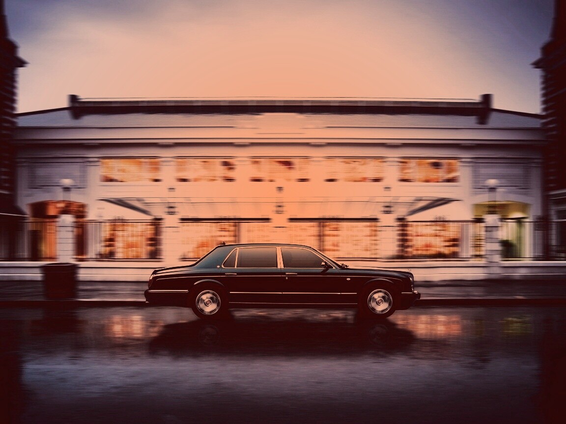 Бентли в городе обои