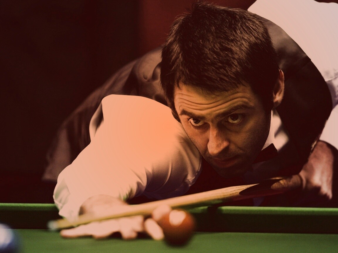 Игрок в бильярд обои
