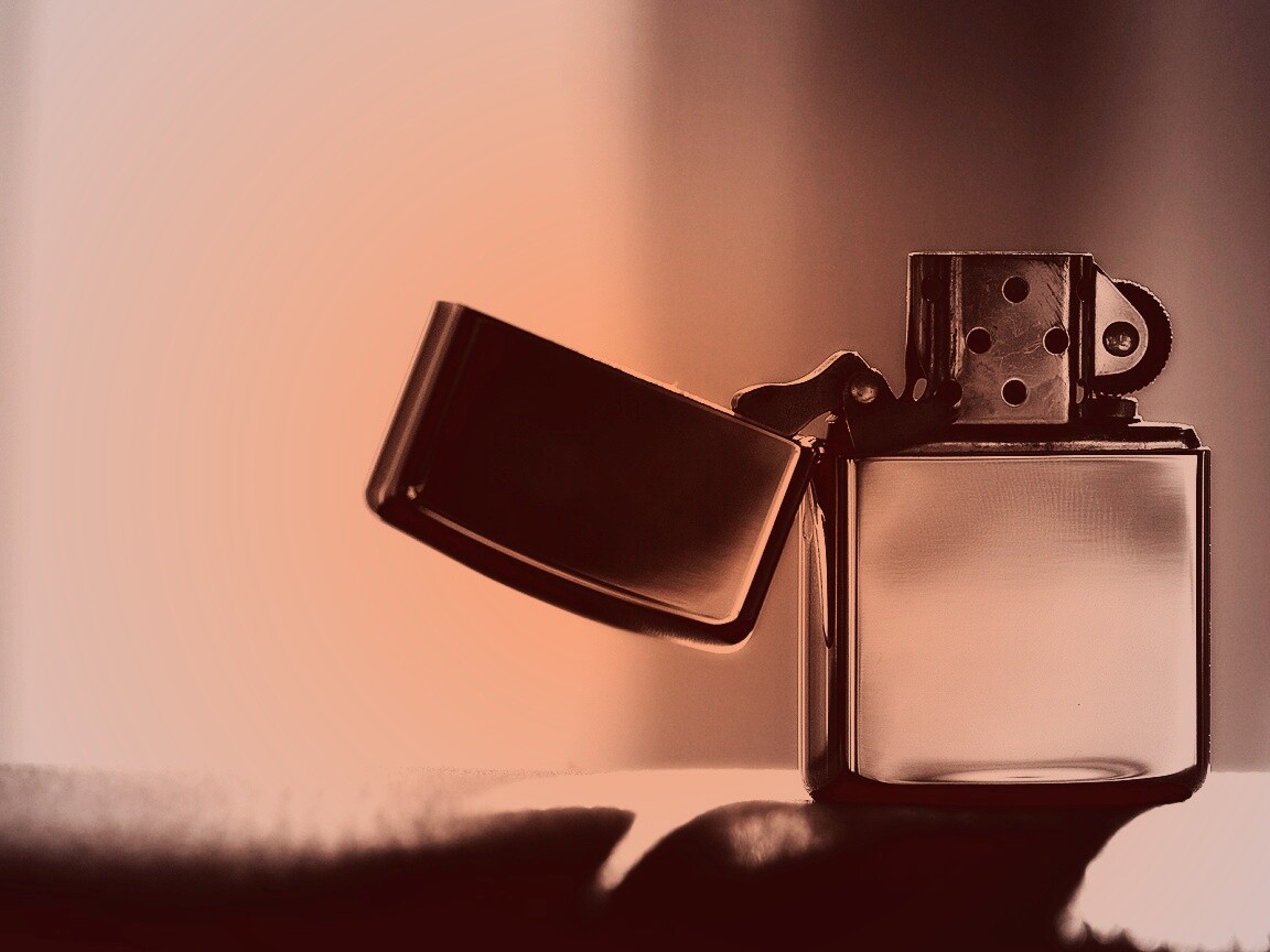 Зажигалка обои