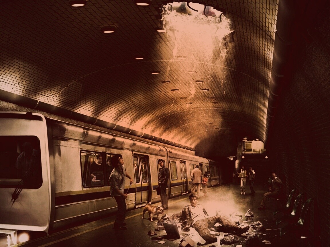 Провалившийся в метро обои