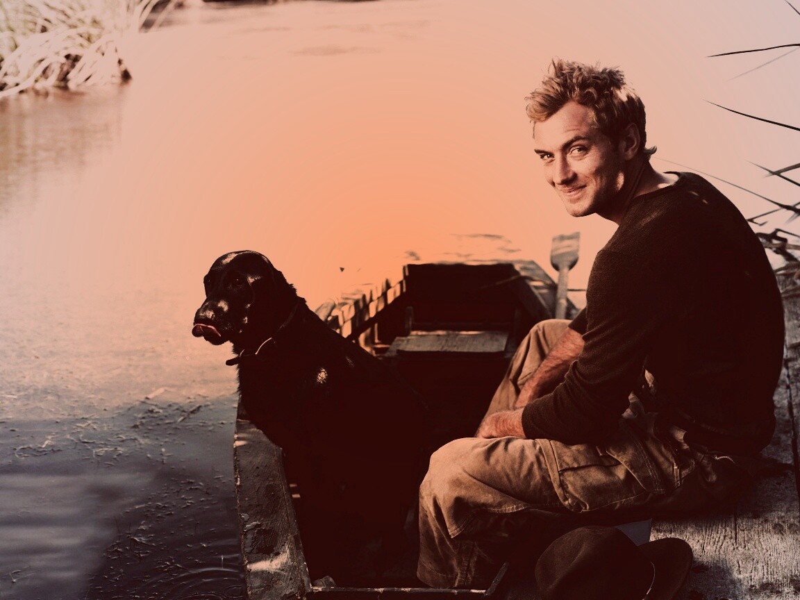 Джуд Лоу на лодке обои