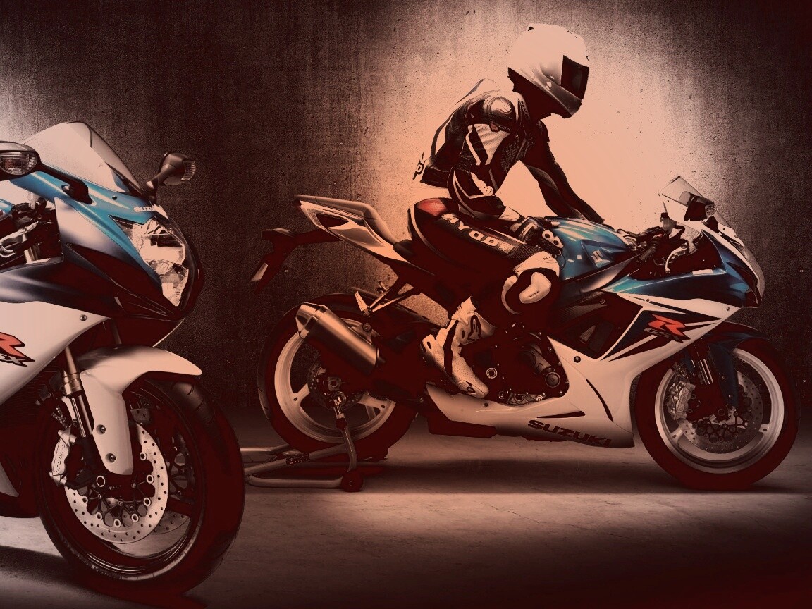 Suzuki и мотоциклист обои