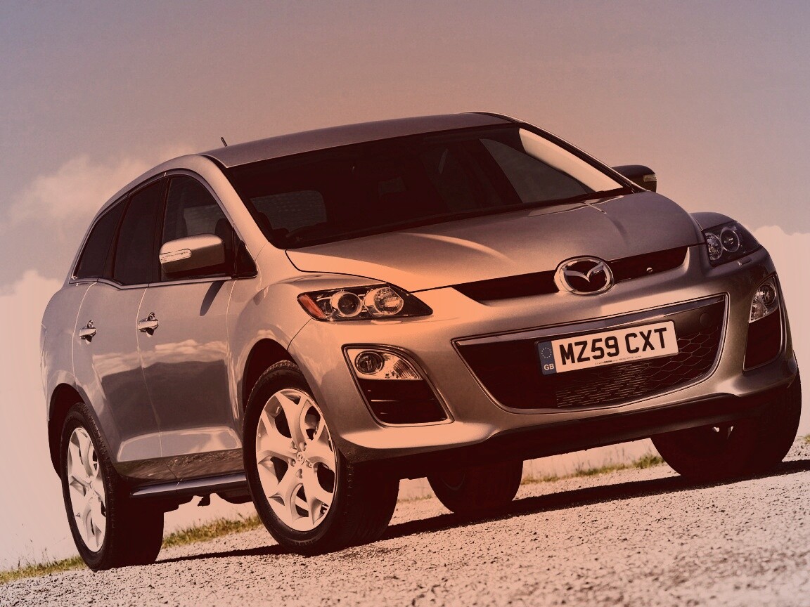 Кроссовер Mazda обои