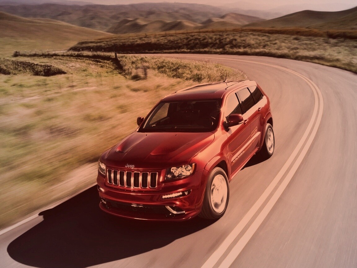 Jeep на дороге обои