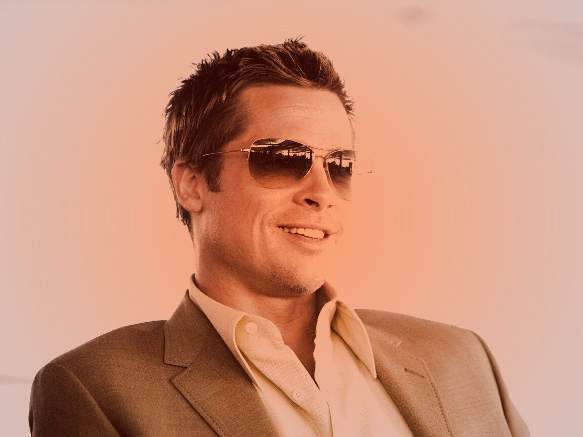 Брэд Питт в очках обои