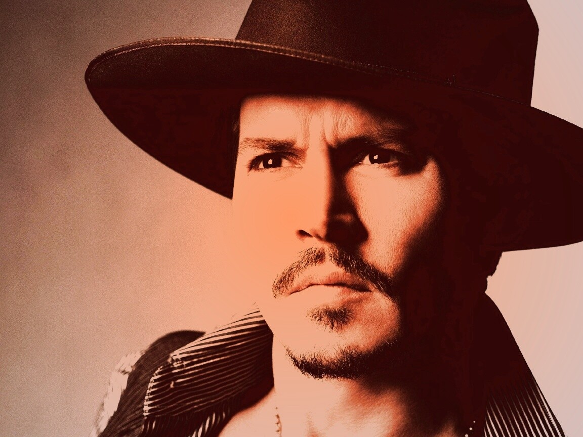 Актер Джонни Депп в широкополой шляпе обои