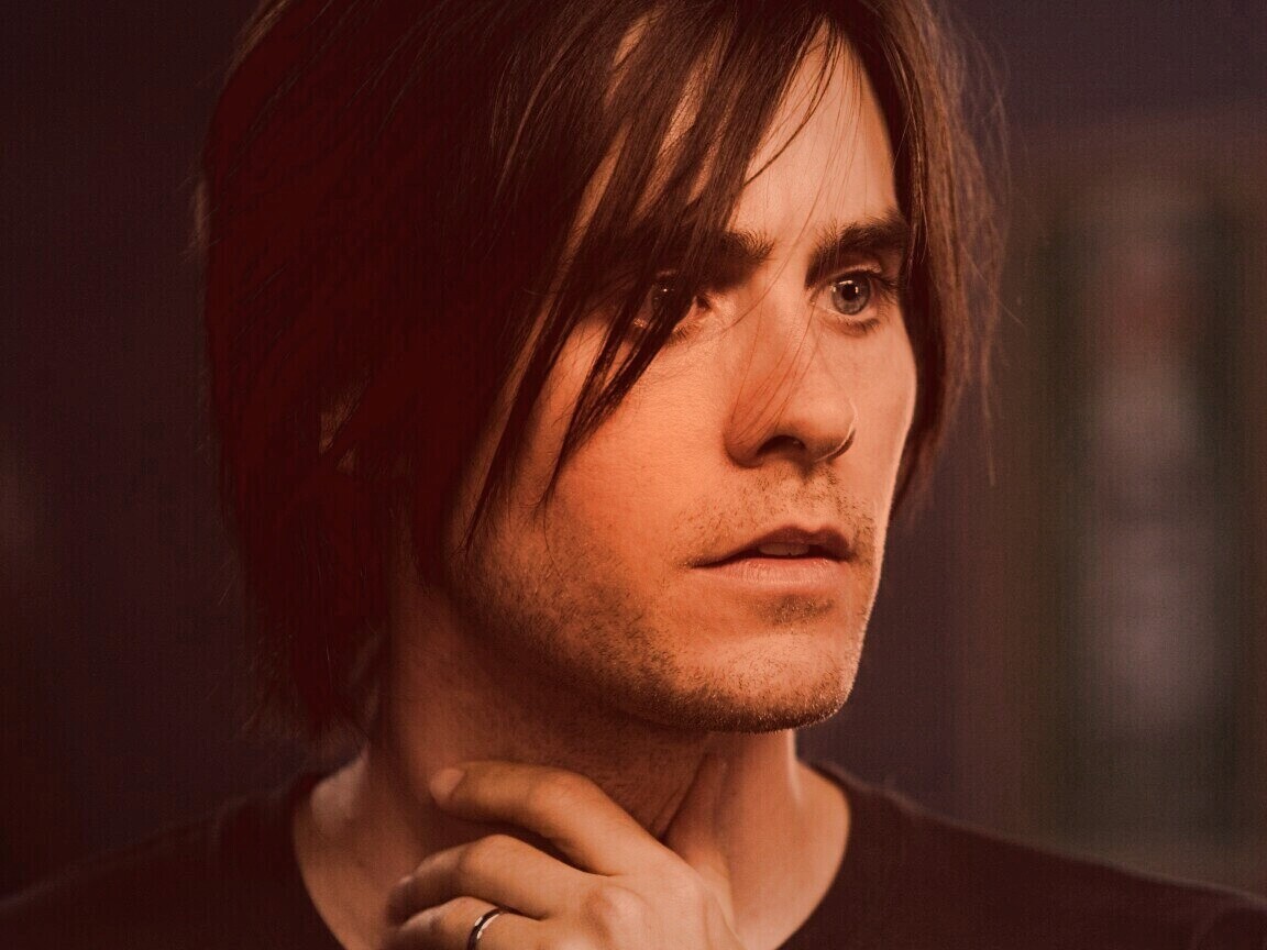 Джаред  Лето недоумевает обои