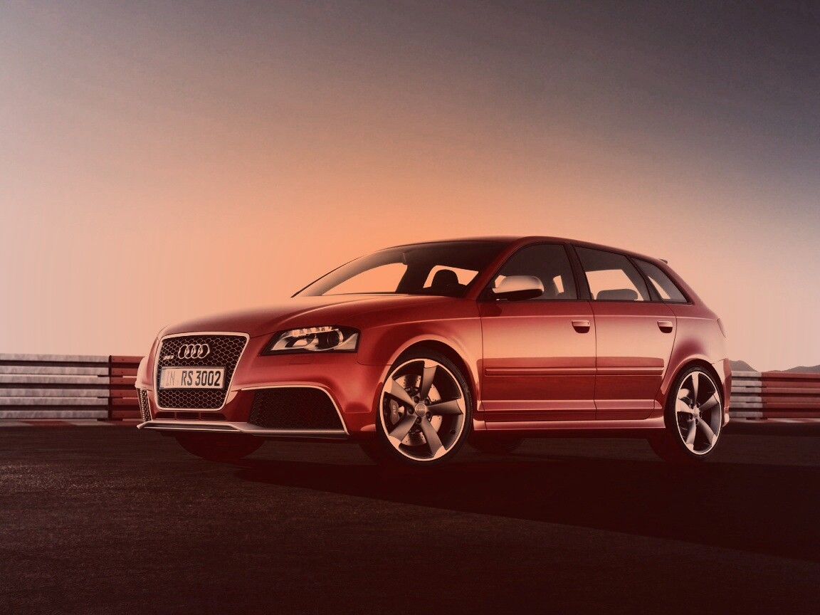 Фотосессия Audi RS3 на треке обои