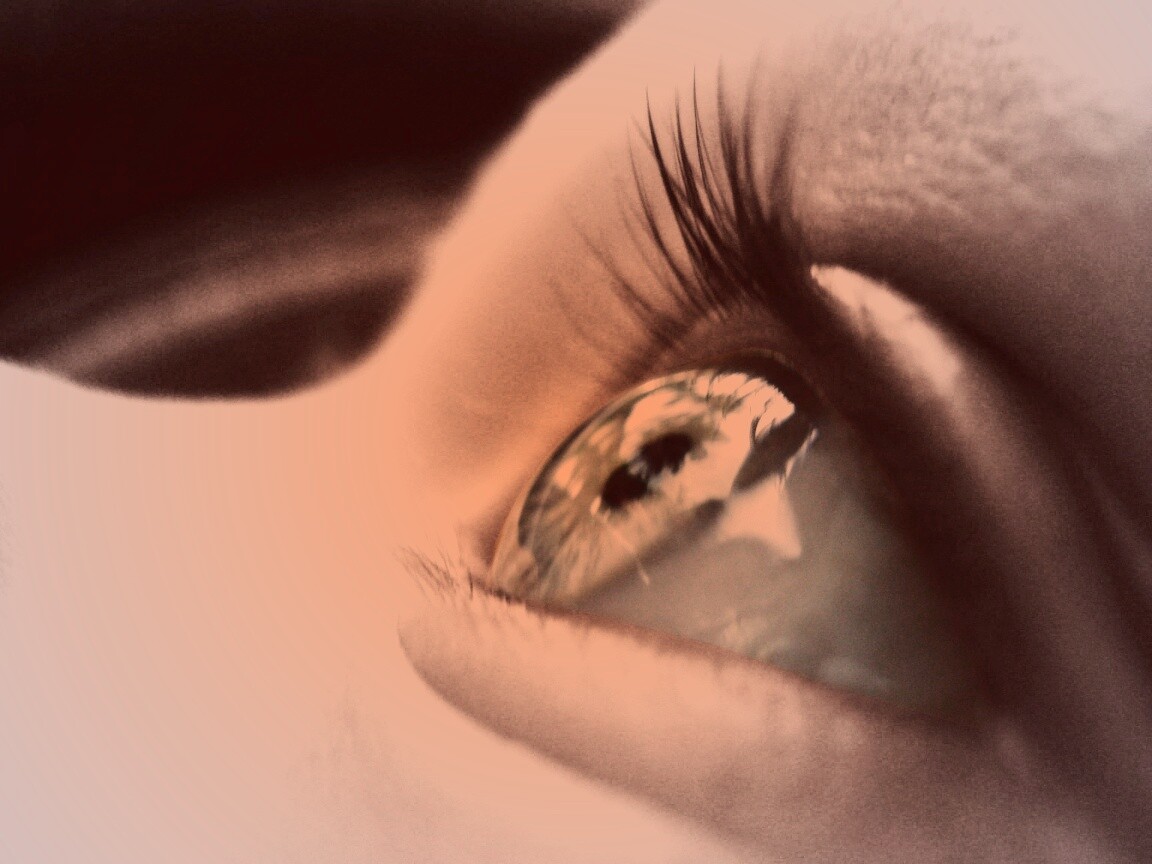 Ясный взгляд младенца обои