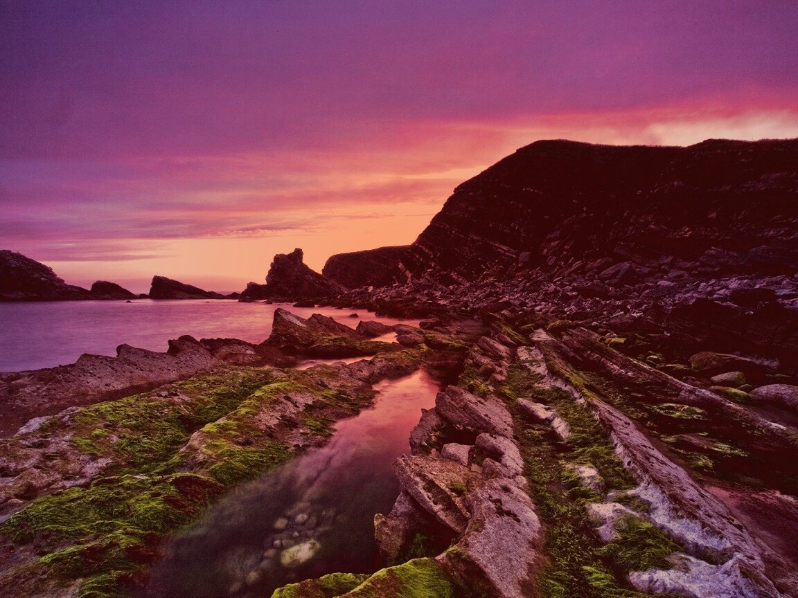 Скалистый берег обои