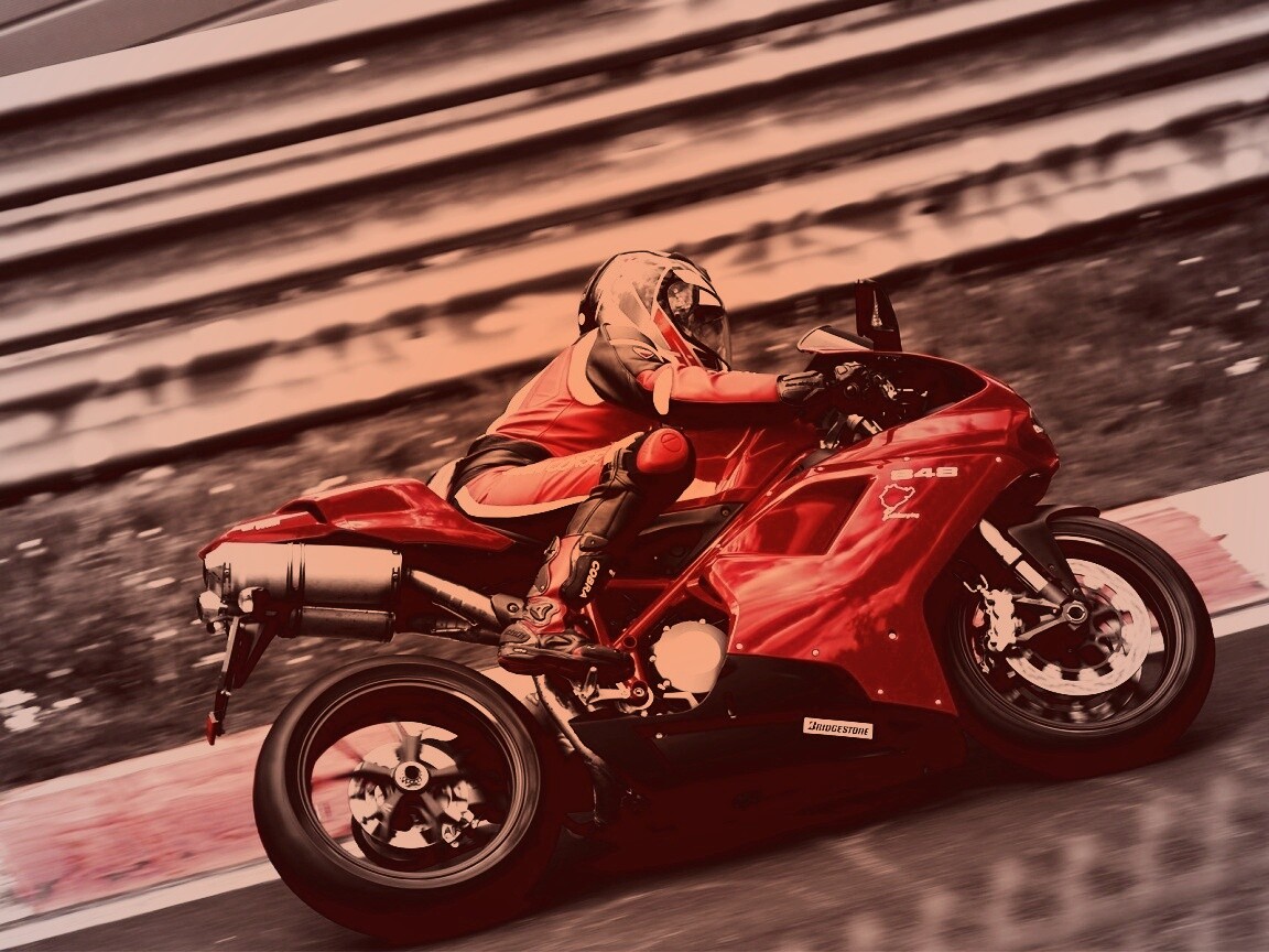 Красный мотоцикл обои