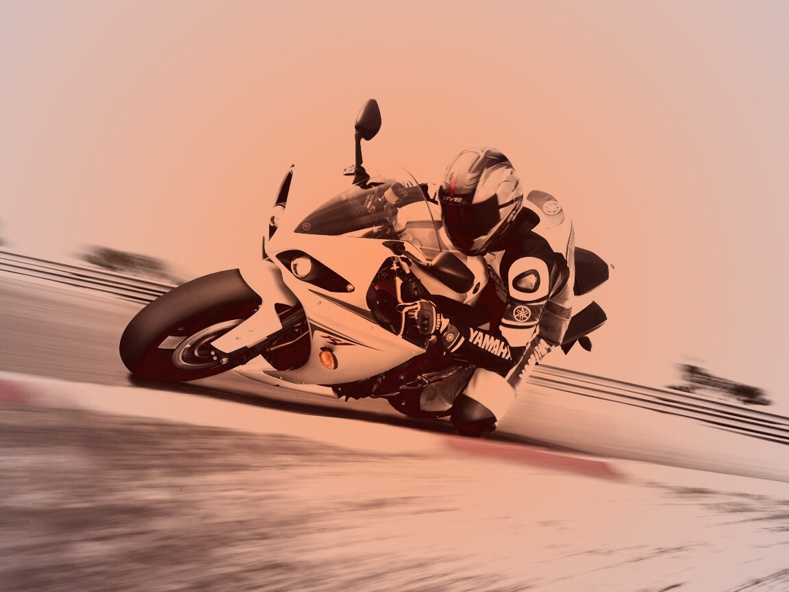 Человек на мотоцикле обои