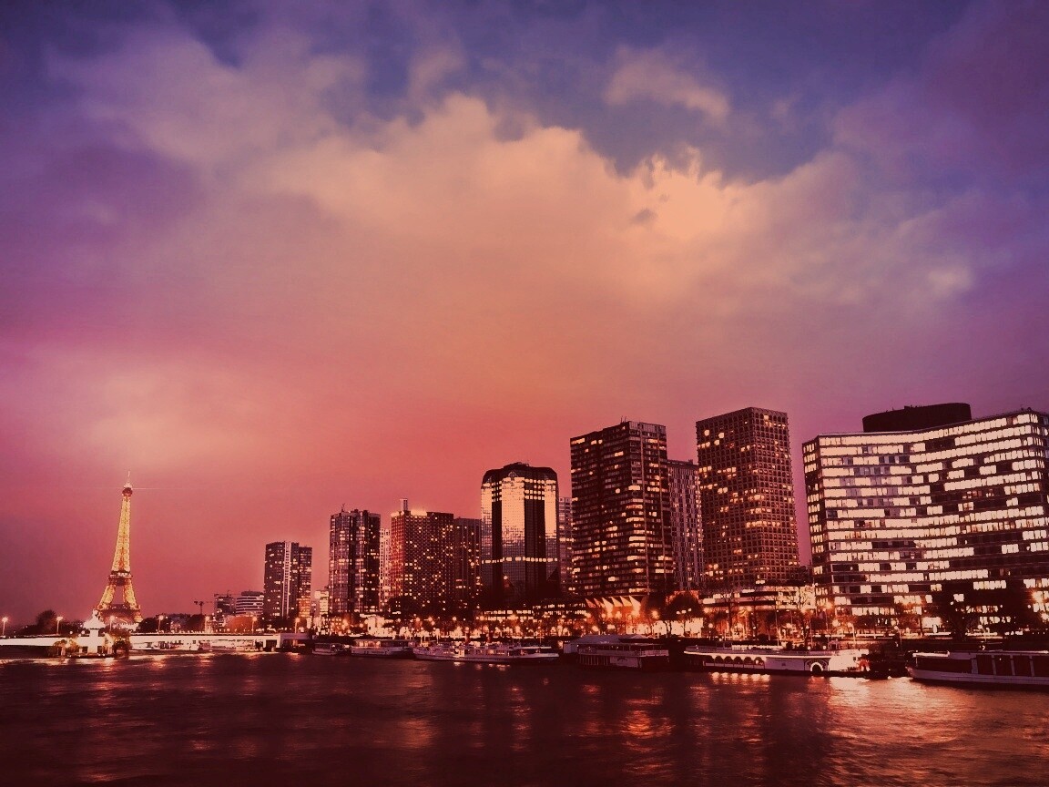 Вид на ночной Париж обои