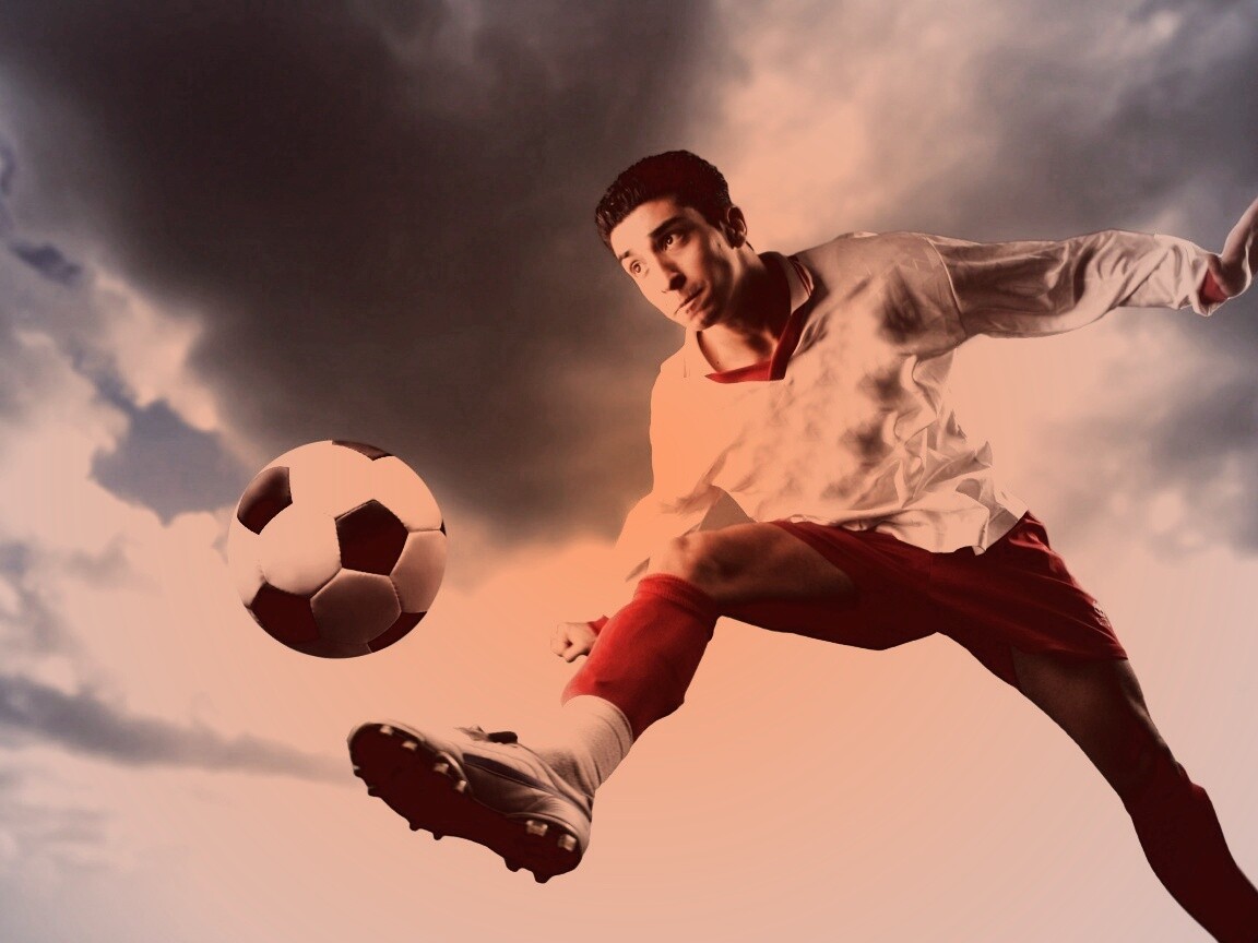 Футболист обои