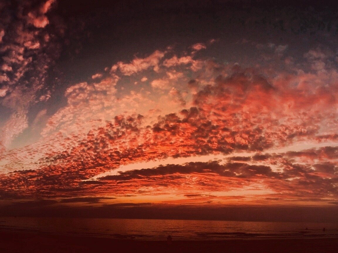 Изумитеьное закатное небо обои