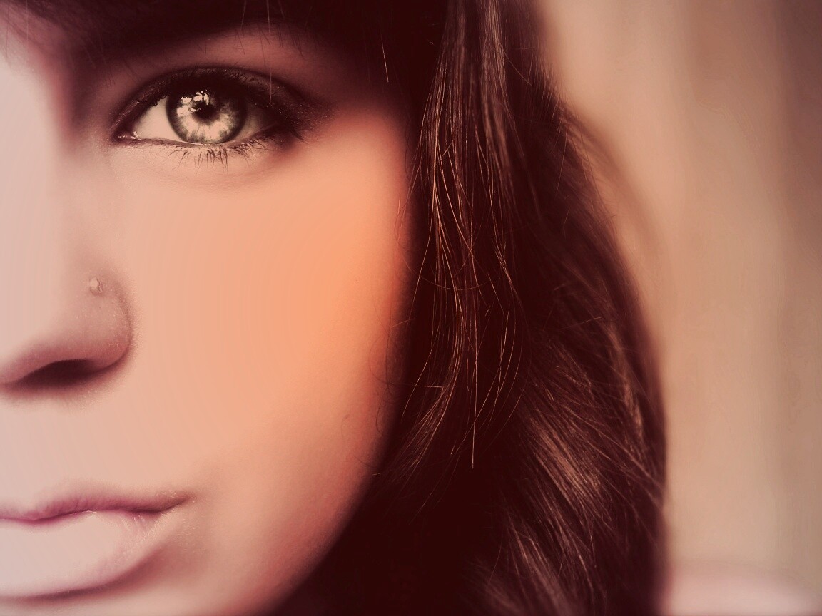 Лицо крупным планом обои