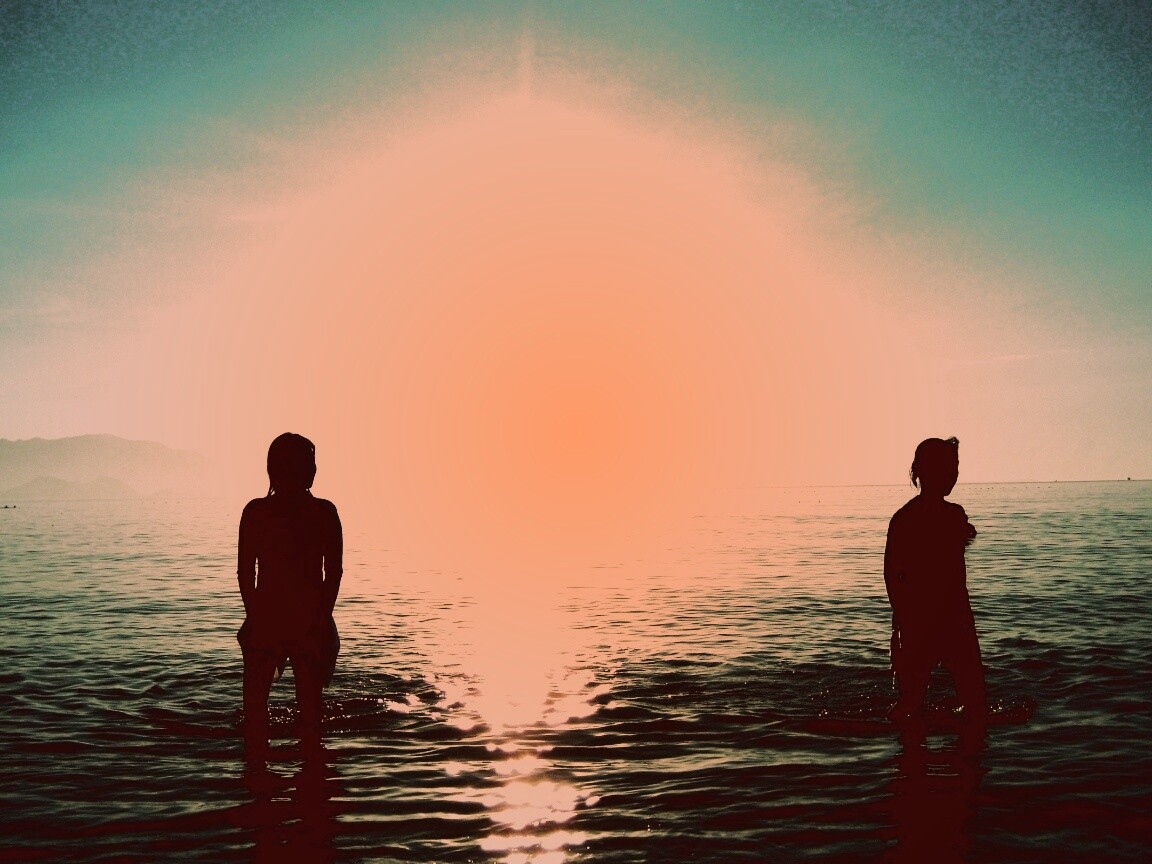 Море, солнце, девушки обои