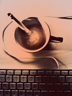 Ручка в кофе обои