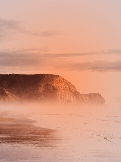 Горы уходящие в море обои